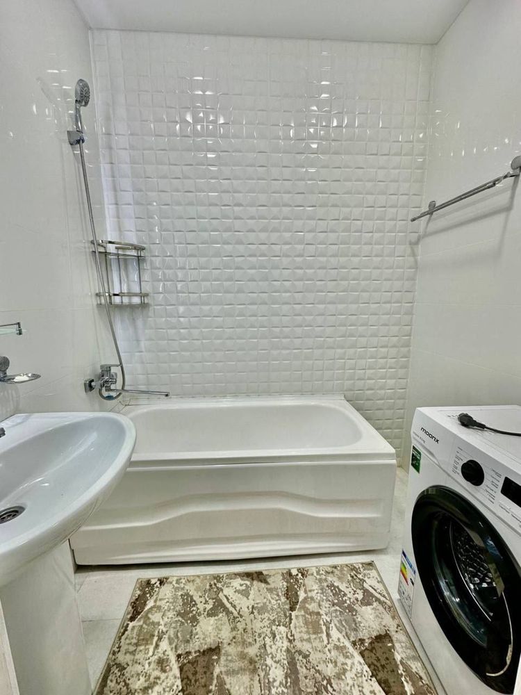 Квартира арендага берамиз.Титова 6 хамомни олдига