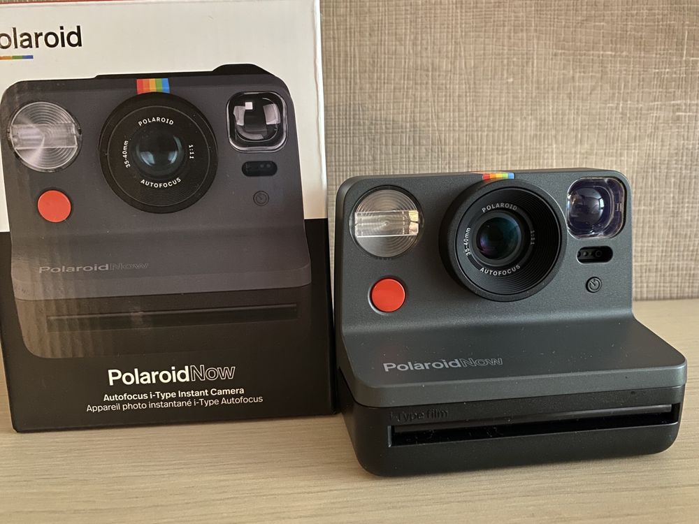 Продам Polaroid Now в отличном состоянии