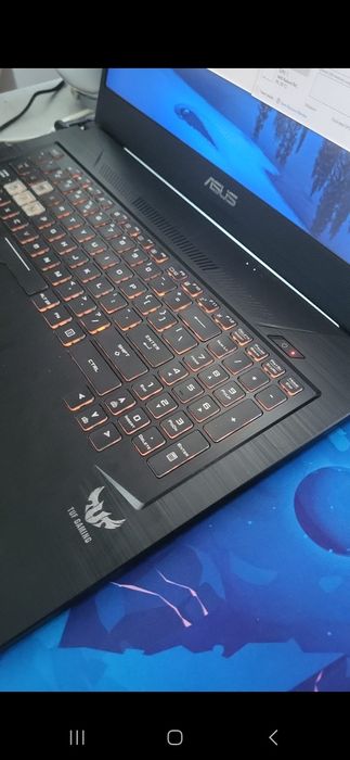 Vand laptop ASUS