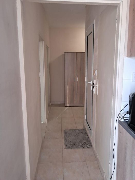 Тристаен за продажба в ж.к. Ботунец