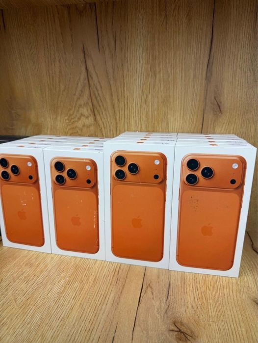 Продам айфон 17 про esim,все цвета есть