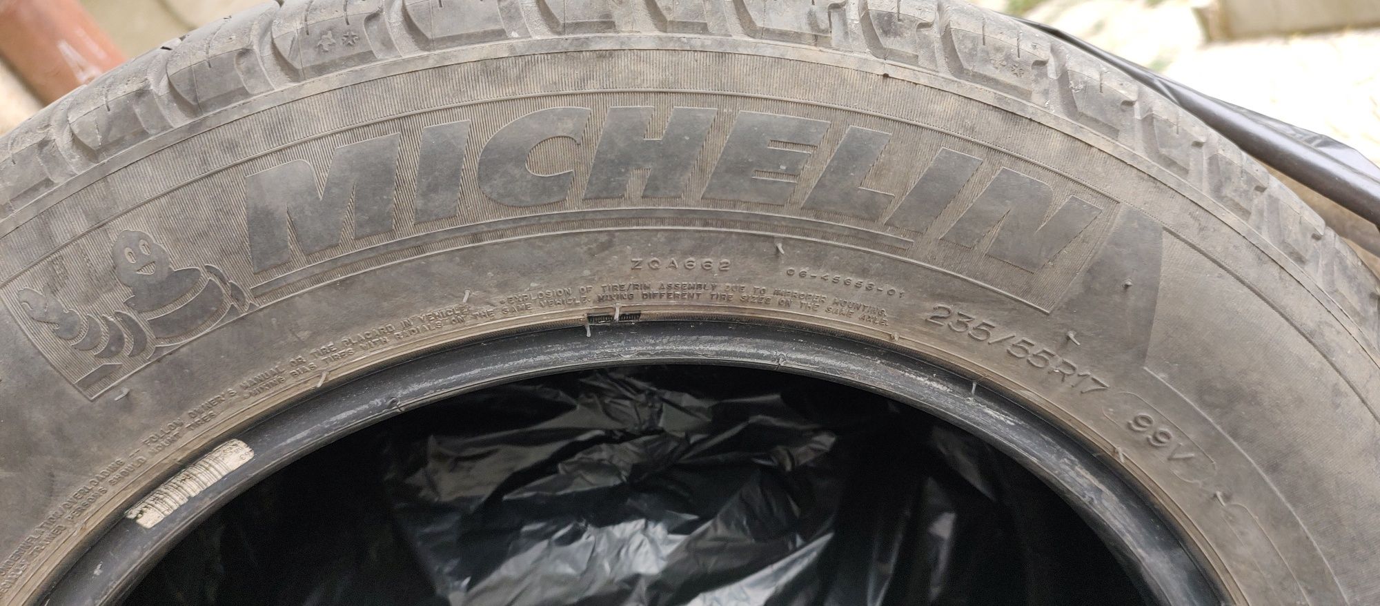 Автомобилни гуми Michelin  235/55/17