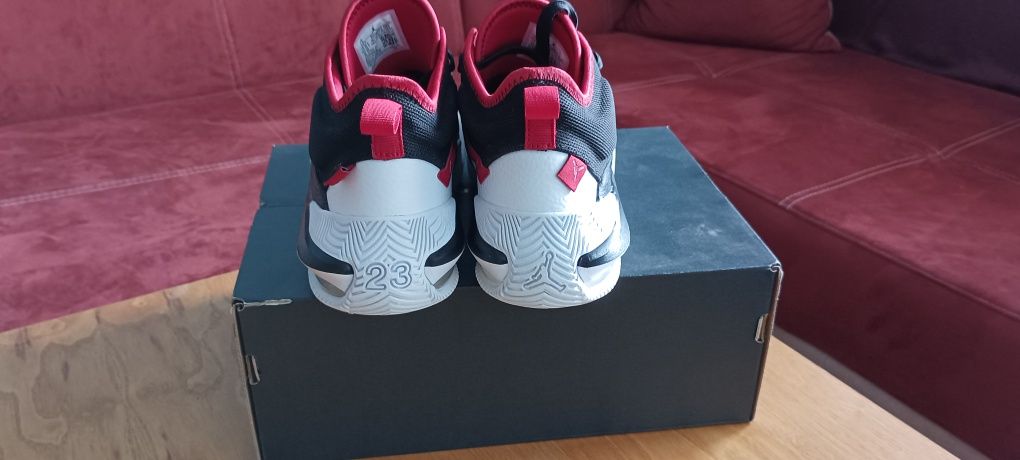 Маратонки Nike Jordan Stay Loyal 2,  размер 40.5