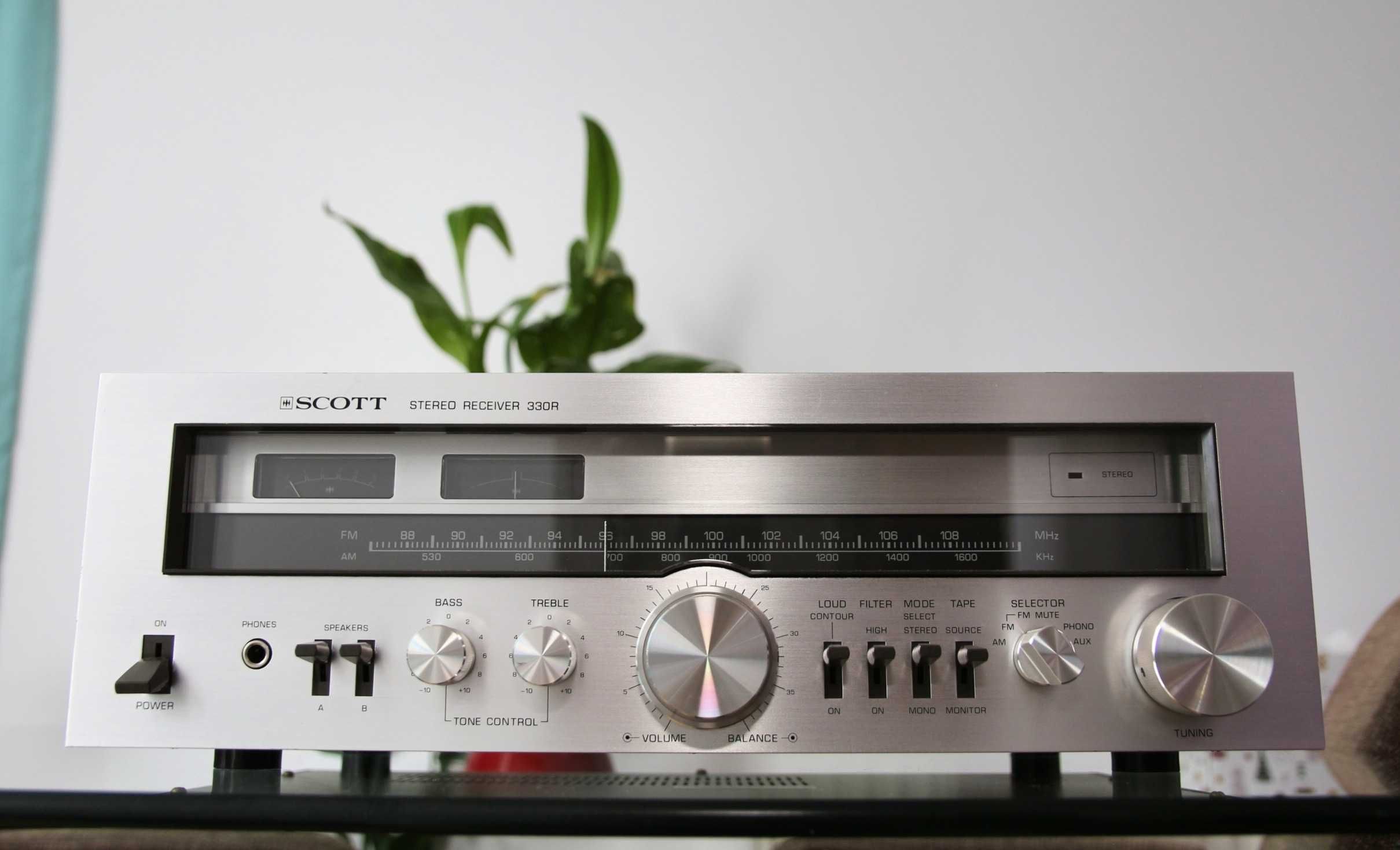 Scott 330 R amplificator cu radio