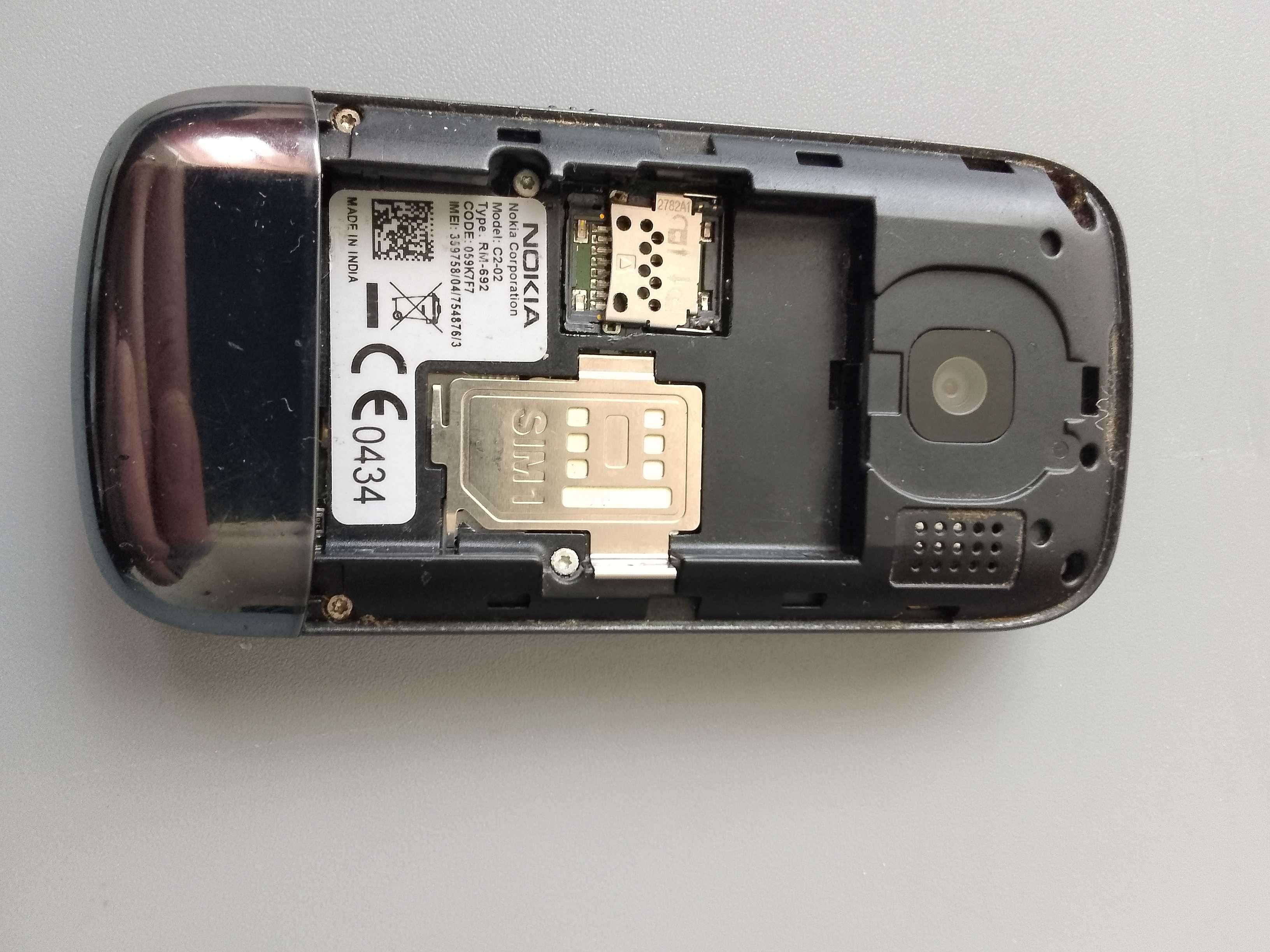 Nokia C2-02 в отлично състояние