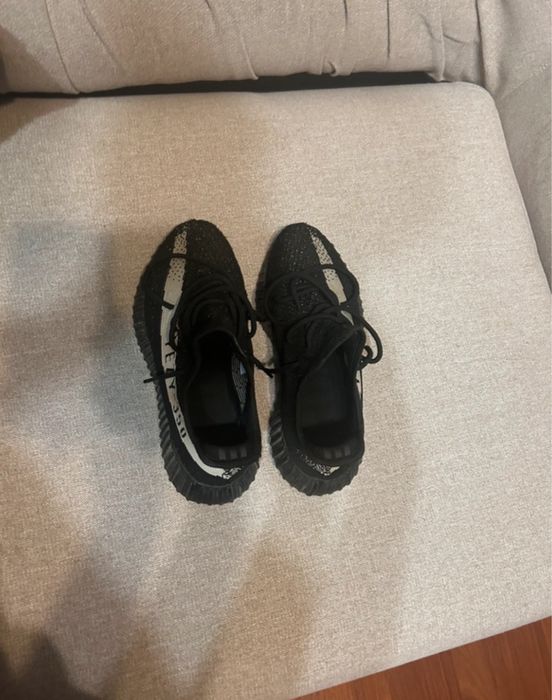 Adidas yeezy 360 marime 40