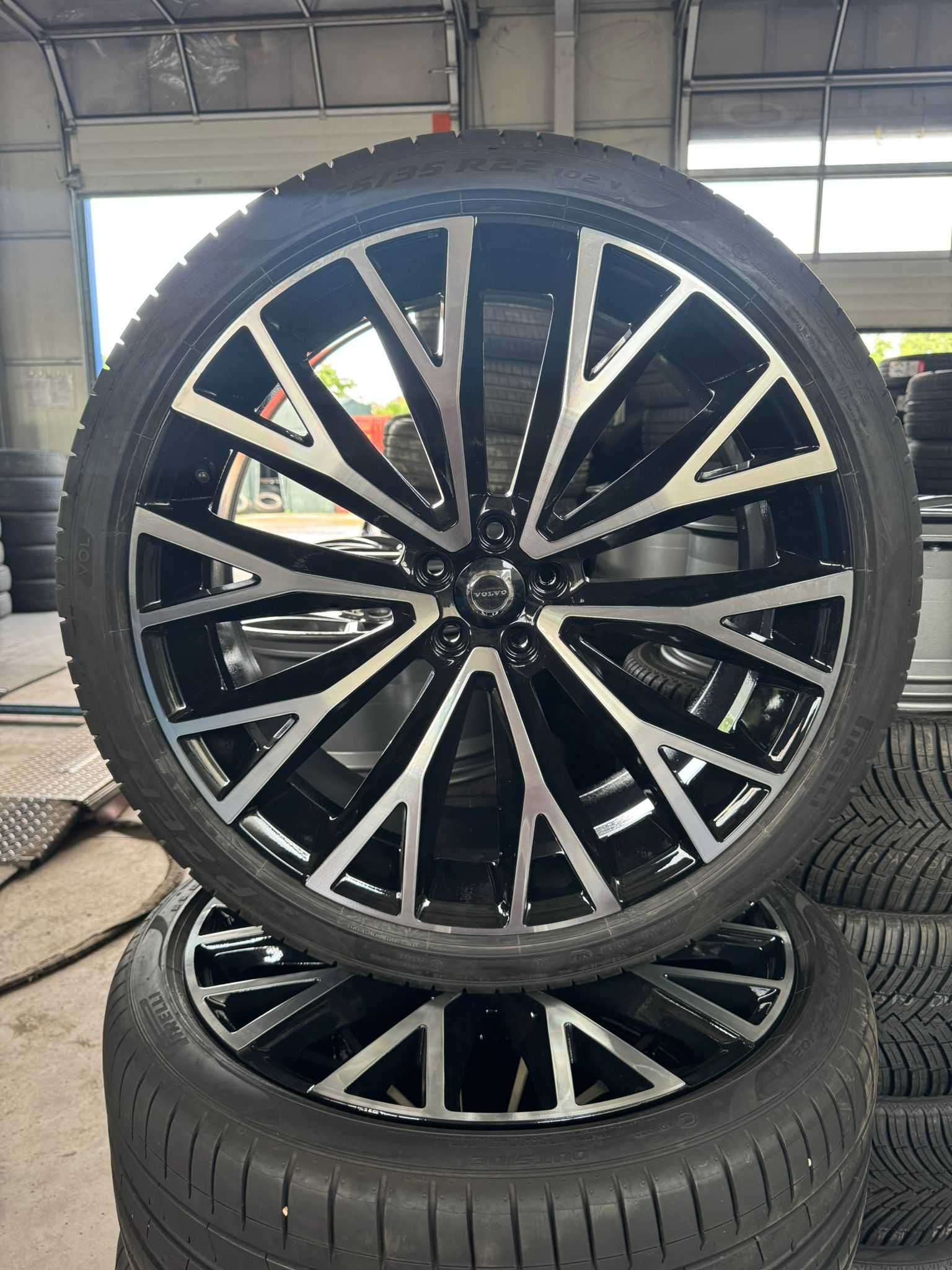 Jante Volvo XC60 XC90 Anvelope Vara Pirelli 265 35 22