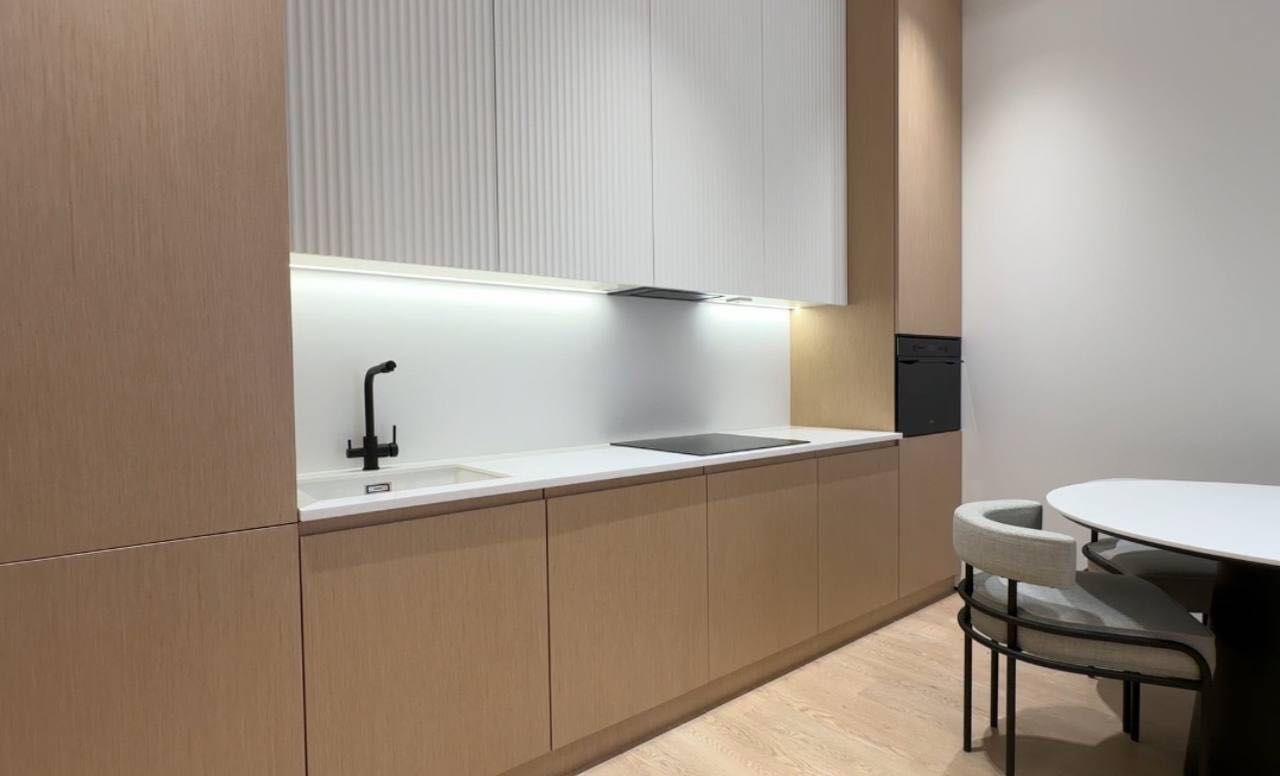 Mirabad Avenue Продается 3 комнатная квартира ремонт Ул.Кунаева