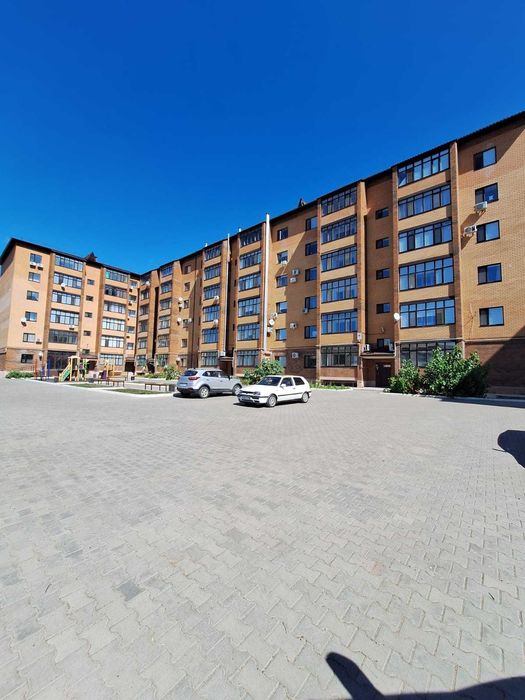 Продаётся 3 комн. квартира в новом доме, район РЦ Галактика