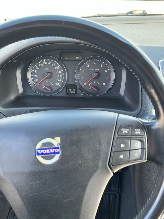 Vând volvo s40  an 2010