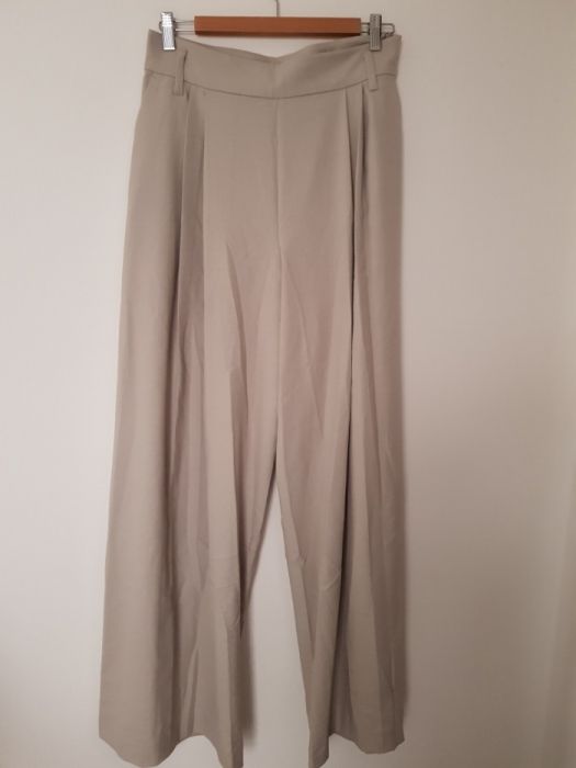 Pantaloni Max&Co marimea M-L