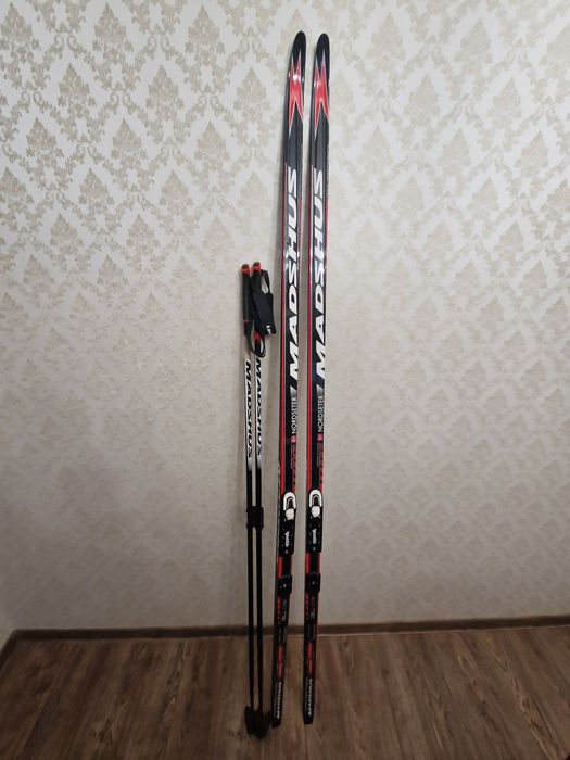 Продам беговые лыжи