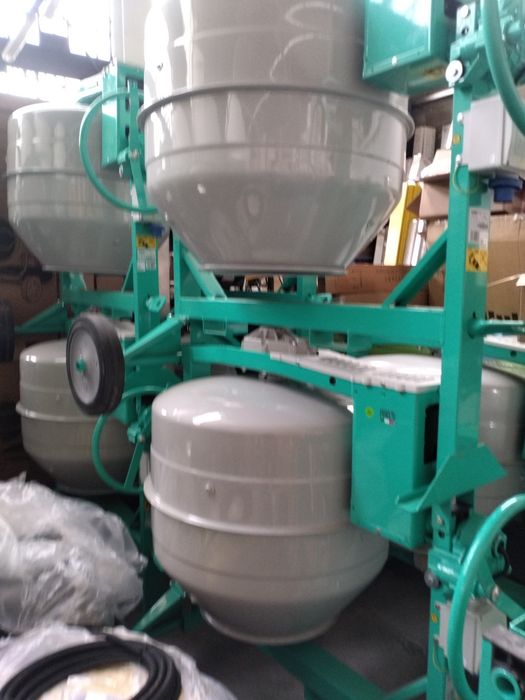 Vând betoniere imer