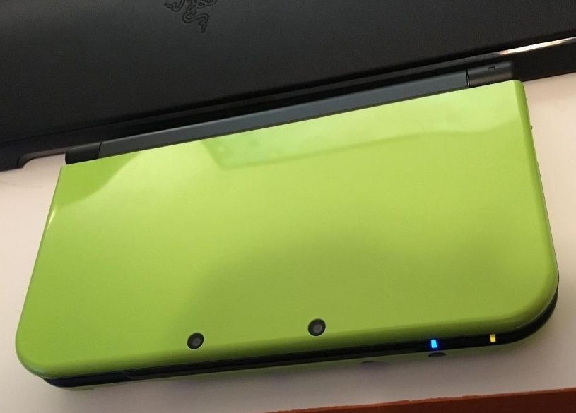 Nintendo New 3DS XL Verde Modat