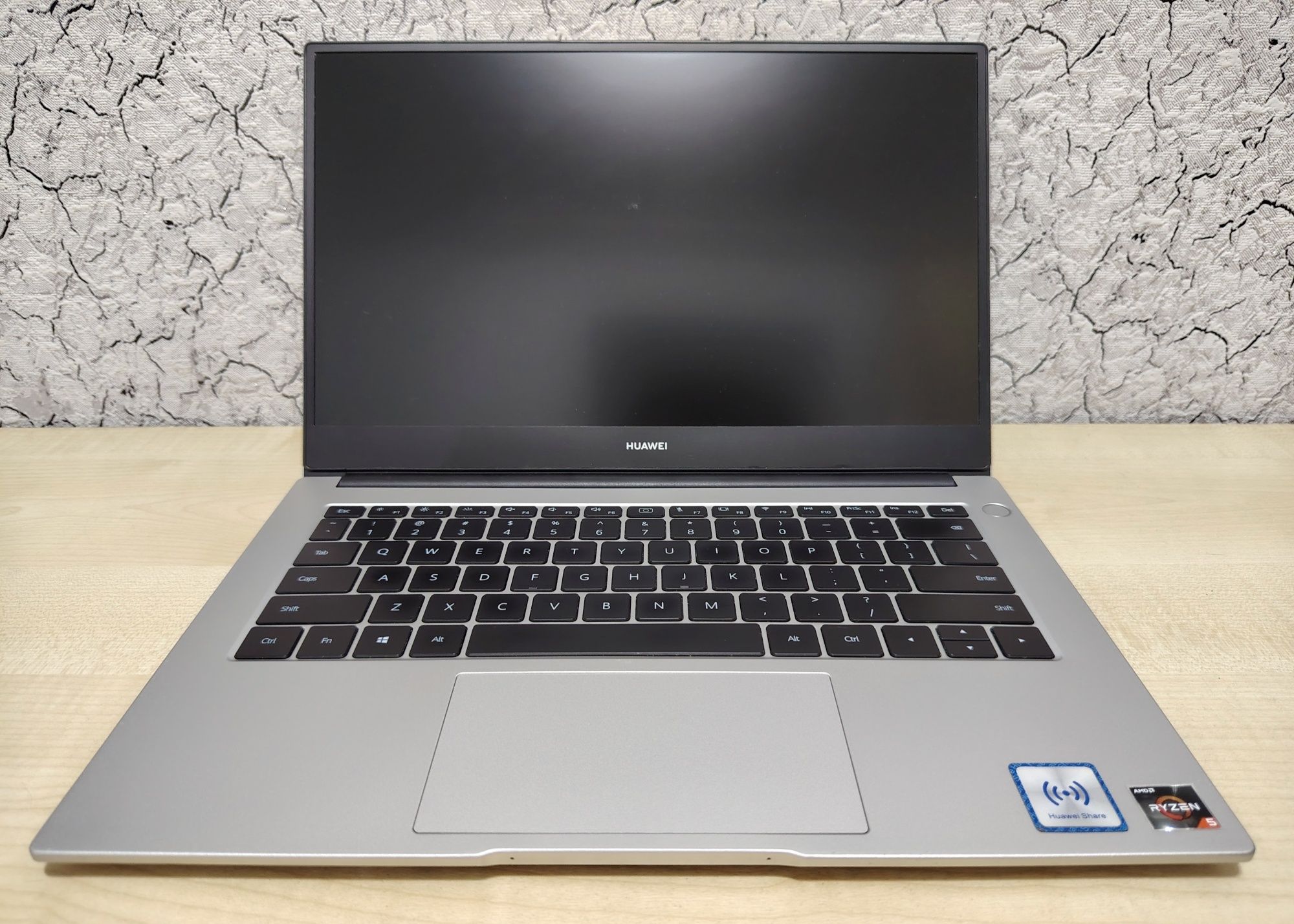 HUAWEI D14 14" IPS FHD/AMD RYZEN 5 3500U/8GB DDR4/512GB NVMe/Подсветка