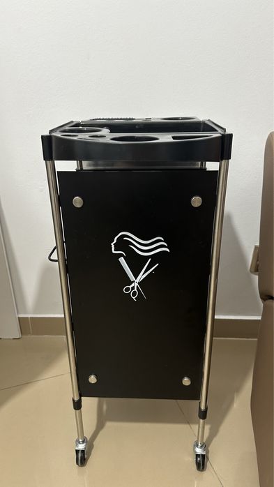 Помощник для парикмахера