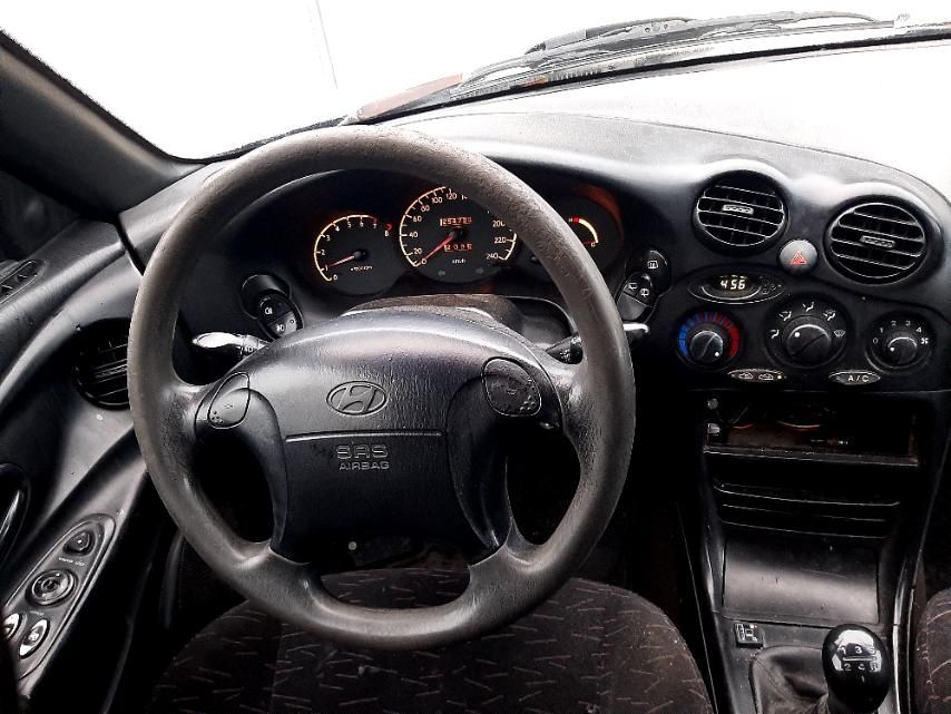 Hyundai Coupe 1.6i
