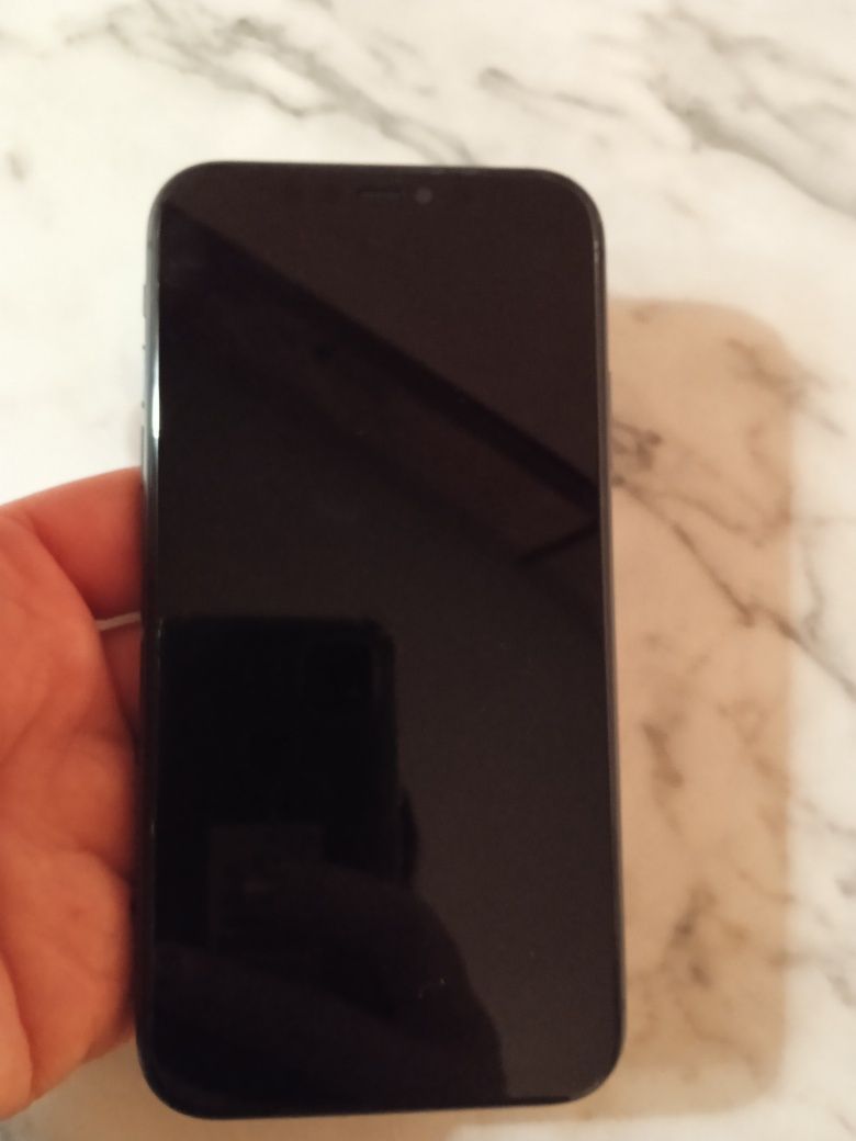 iPhone 11 black...