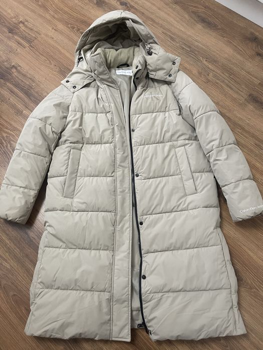 Женский пуховик длинный