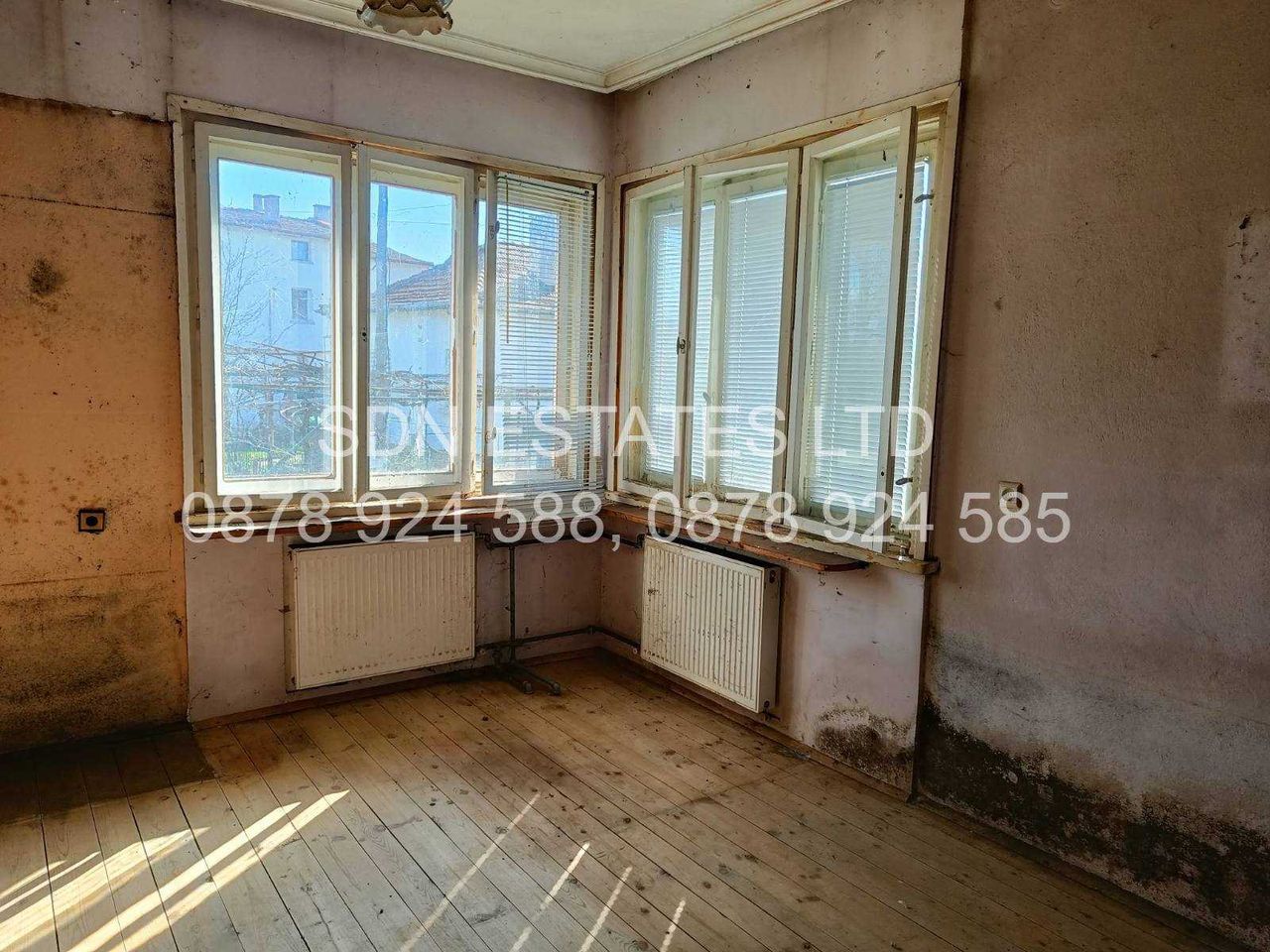 Продава се Къща в Казанлък - 80 кв.м за 1371 €/кв.м - Снимка #4