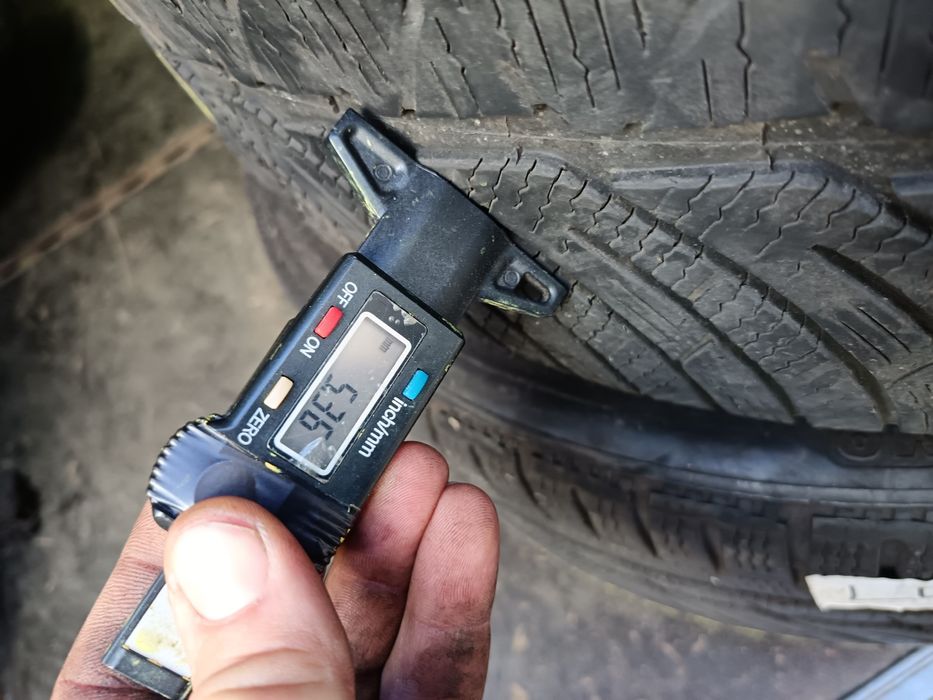 Anvelope MS iarna 255 35 19 Michelin 2020 5-8mm