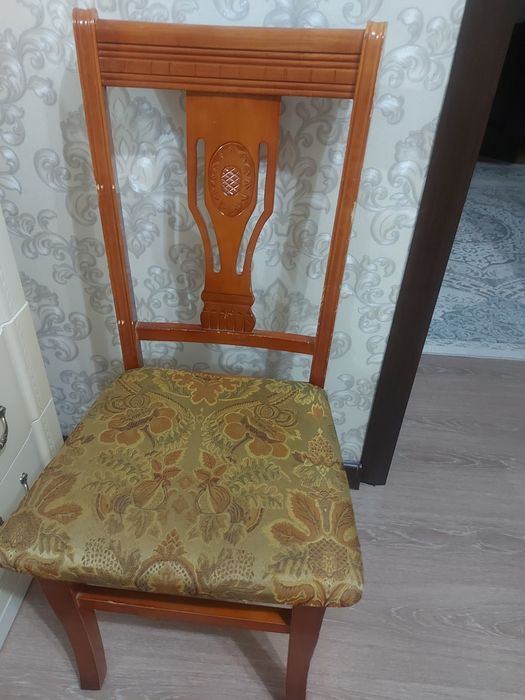 Кухонная мебель, стулья