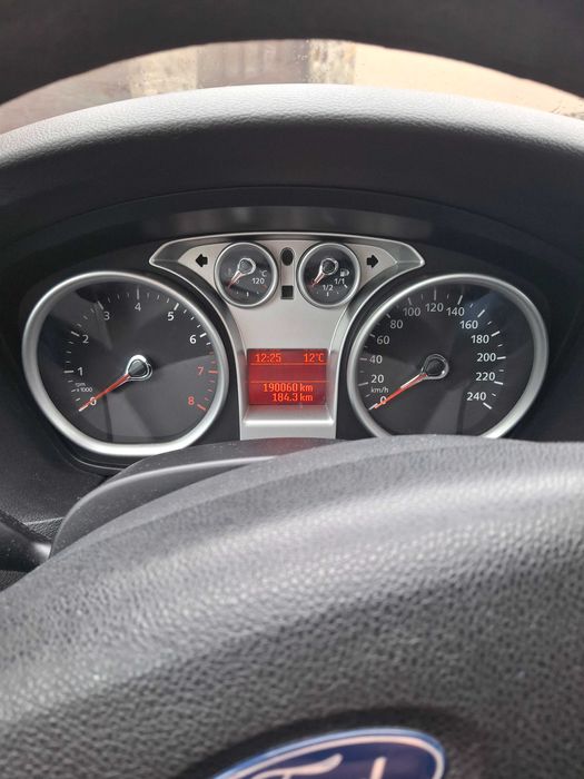 Ford focus 2008 1.4 benzina  al doilea proprietar