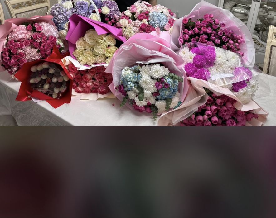 Цветы разные от 2500 до 14000