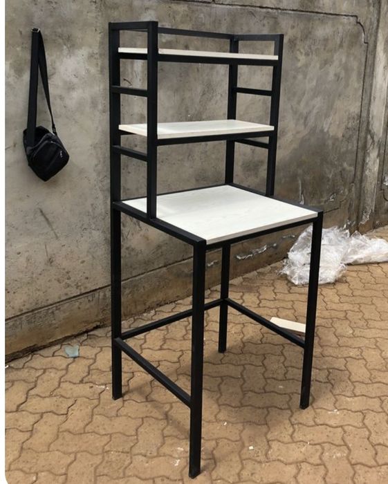 Для ванной комнаты стеллажи