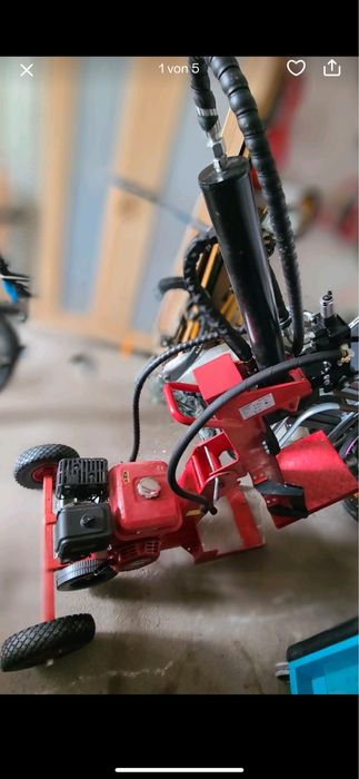 Despicator/crepător lemne pe Benzina