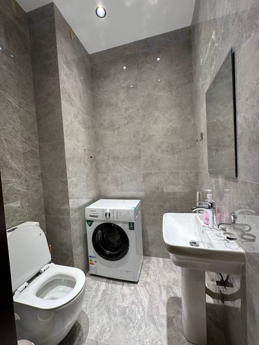 Сдаю (свою) квартиру с ремонтом и мебелью - 2х комн жк Бадамзар