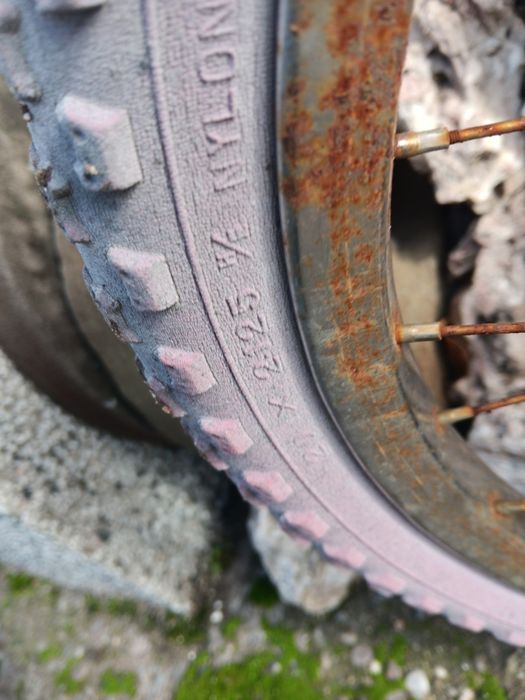 Продавам старинен велосипед BMX