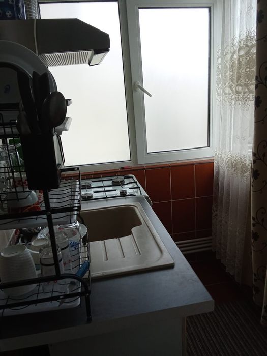 Vând apartament 81mp