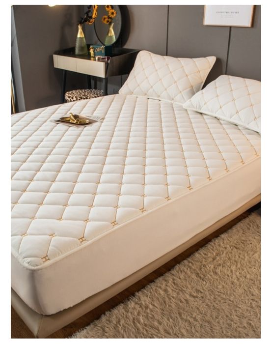 Продам наматрасник 180×200 на резинке