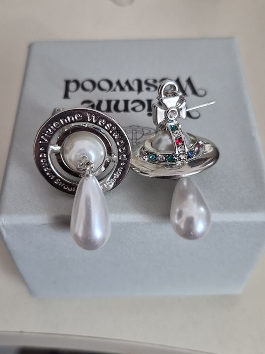 Vivienne Westwood cercei cu perle