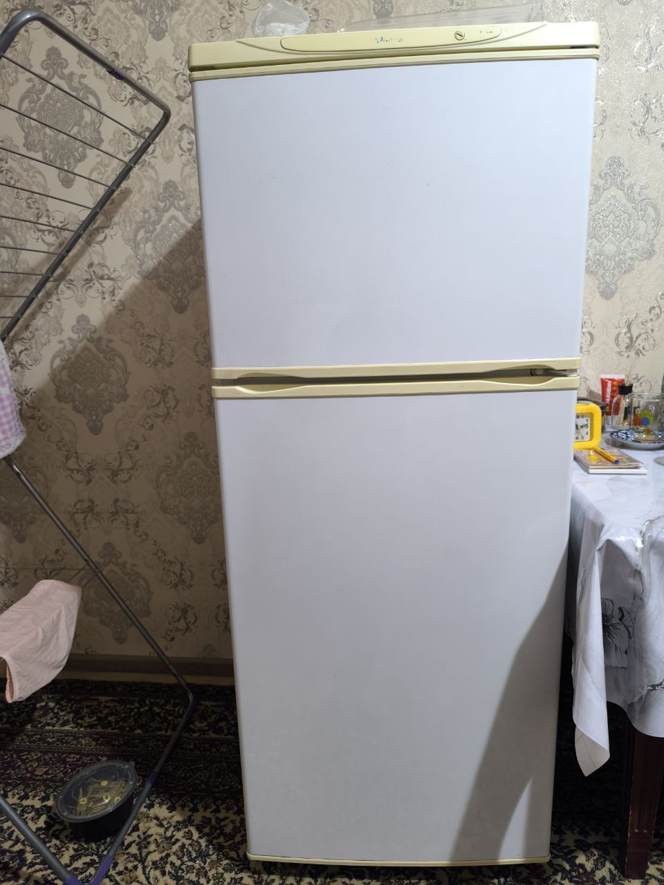 Продается холодильник