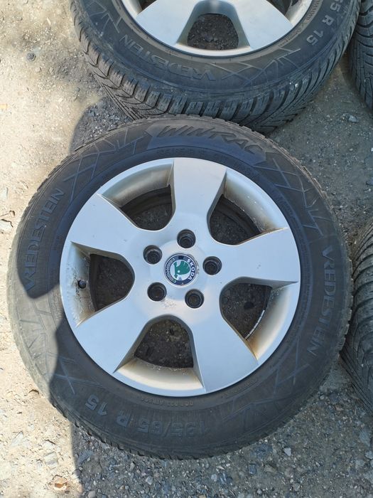 15 ки алуминиеви джанти 5х112 със зимни гуми /seat/audi/skoda/vw