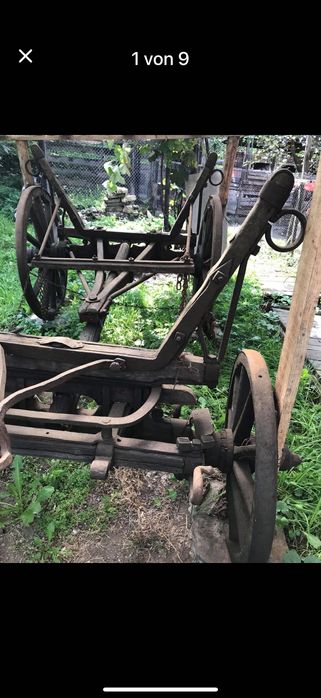 Căruță veche de vânzare