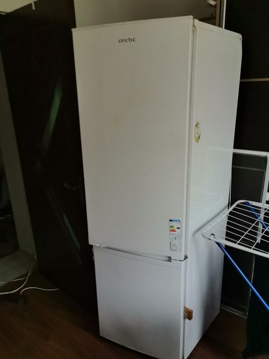 Combina frigorifica de vinzare