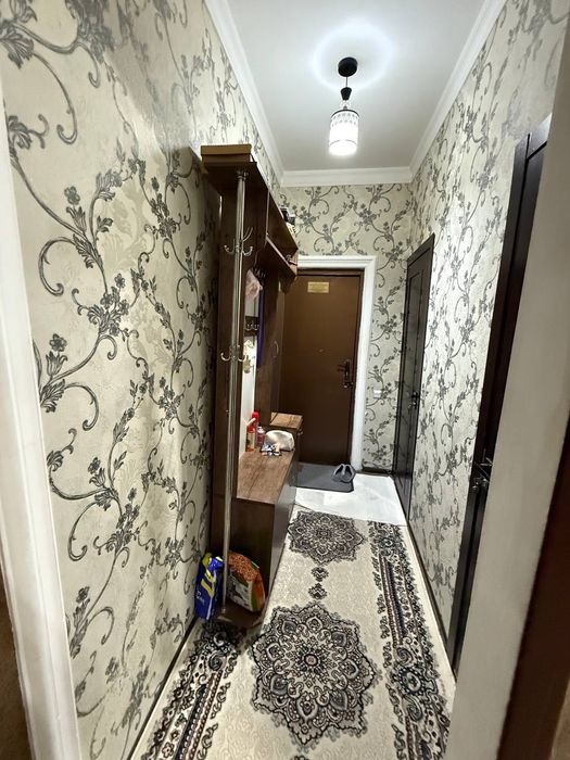 СРОЧНО продается 2-х в 3-х комнатную с ремонтом на Юнусабаде