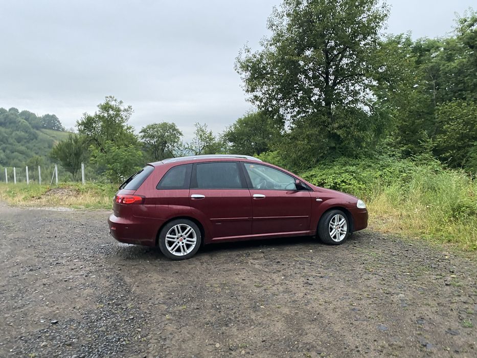 Fiat Croma.