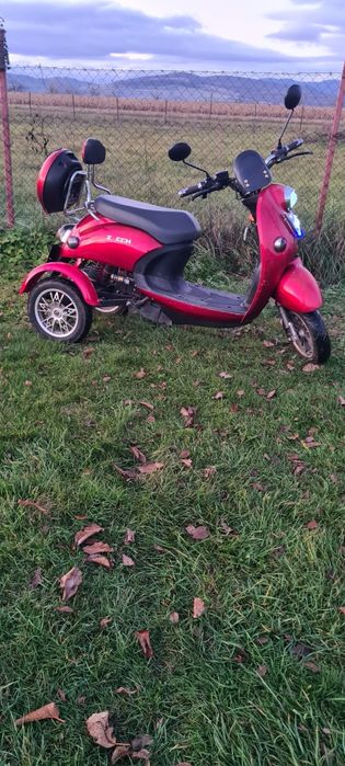 Triciclu Scuter ZTech 63