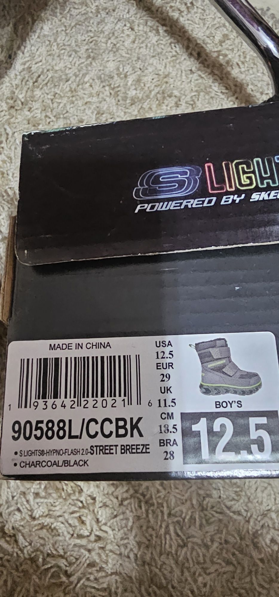 Продам ботинки, сапоги скечерсы skechers