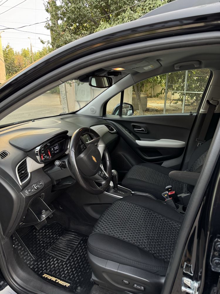 Tracker 1 premier 2019