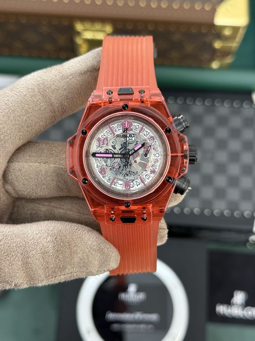 Hublot Big Bang Unico Saphire Red