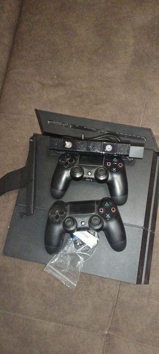 Игровая приставка PS-4
