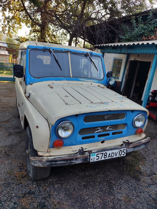 Продам уаз 31512