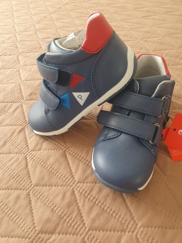 Pantofi sport baietel, mărimea 24, Apawwa