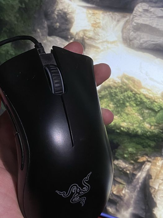 Продам мышку Razer Deathadder