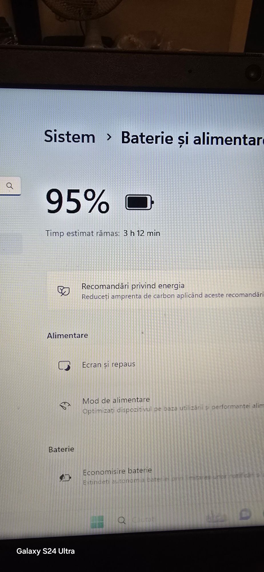 Laptop Lenovo IdeaPad 3 SSD ,*nefolosit*